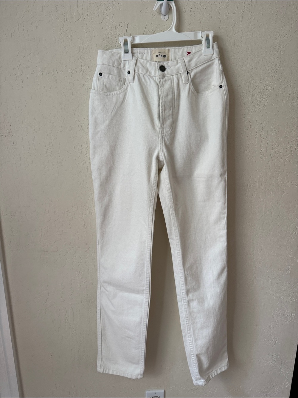 Sezane Women's Straight Leg Jeans in White Denim